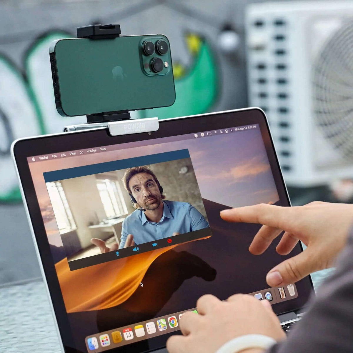 Apple iPhone continuity Camera Holder Mount